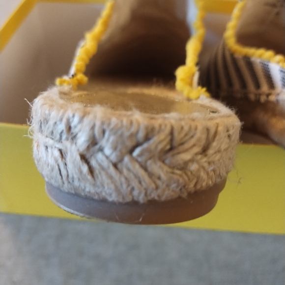 Boden Slip On Espadrille Tassel Mules Flats Women's Size 38 EU - Picture 14 of 16